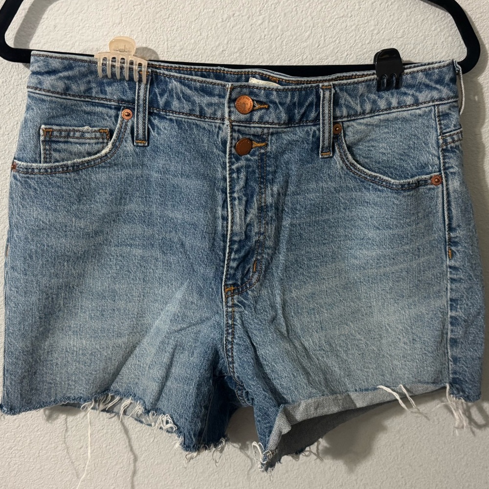 Universal Thread Blue Distressed Jean Shorts Mid-Thigh